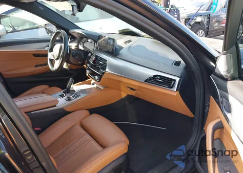 2018 BMW 530E Iperformance z USA, uszkodzony, nr VIN WBAJA9C5XJB250975